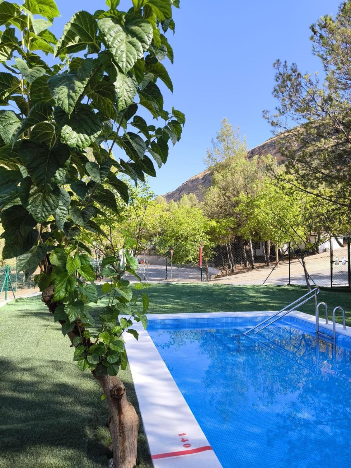 Centro De Ocio Alua Casa Rural Iznajar Lago De Andalucia Экстерьер фото