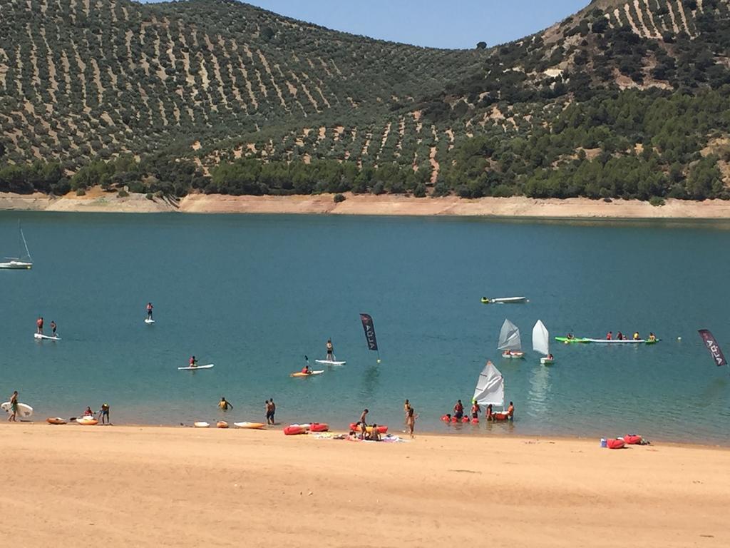 Centro De Ocio Alua Casa Rural Iznajar Lago De Andalucia Экстерьер фото