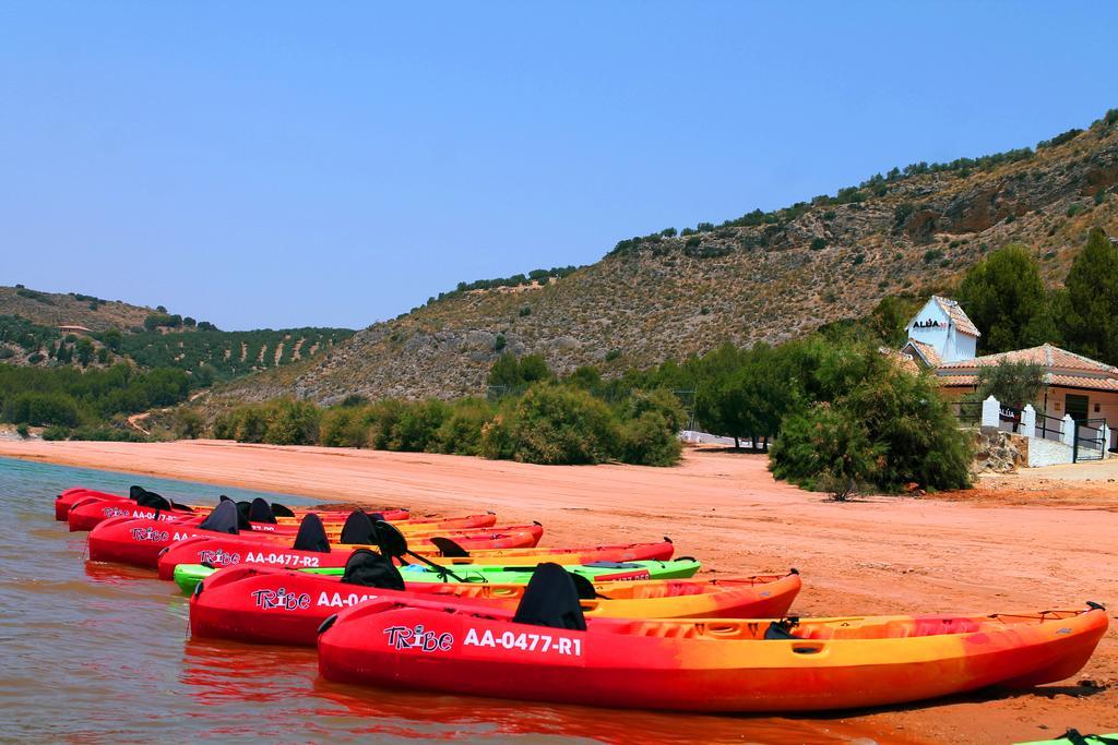Centro De Ocio Alua Casa Rural Iznajar Lago De Andalucia Экстерьер фото